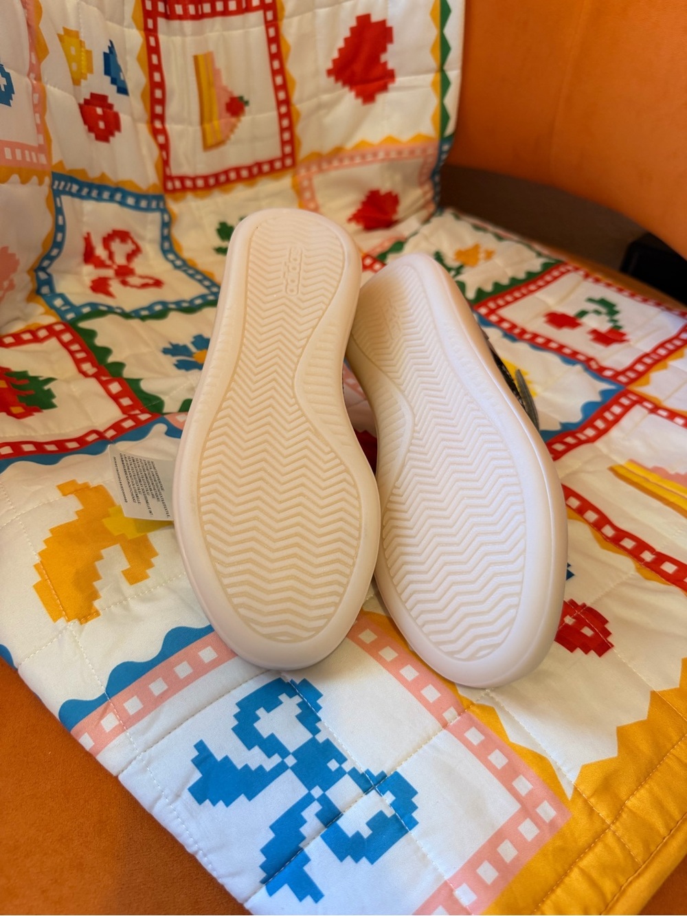 Adidas - Kids Barreda Decode Shoes, kids size 2 - Picture 3 of 4
